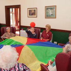 Play Parachute for Seniors | Memory Lane Therapy