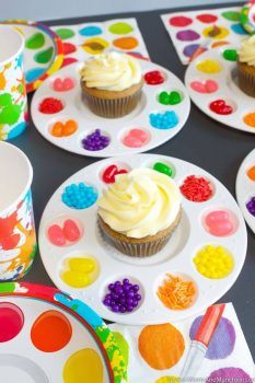 Cupcake Decorating Activity for Seniors